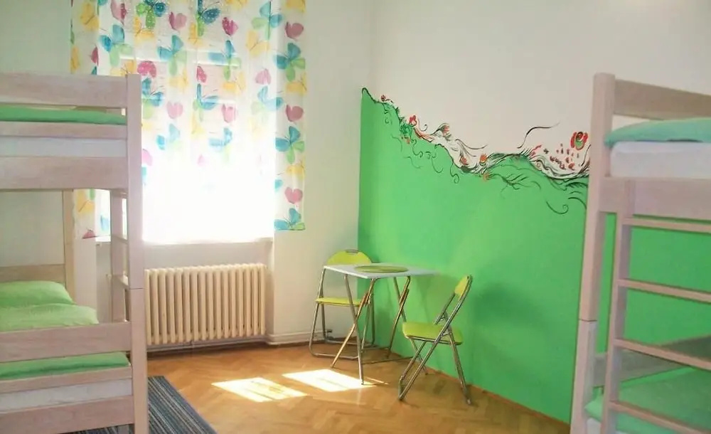Hostel Chameleon