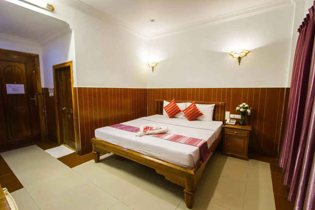 Botoum Hotel