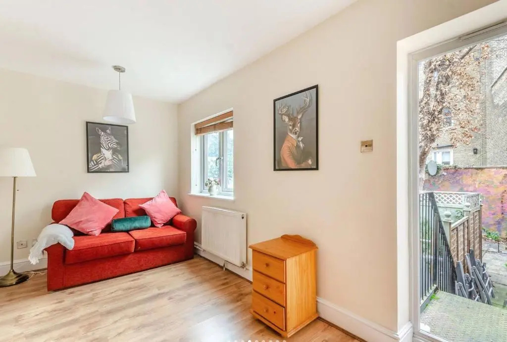 Lovely flat in West Kensington Central London