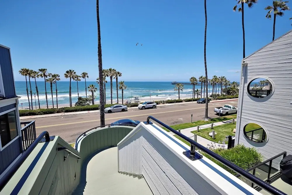 152-6 S Pacific Fantastic Ocean View
