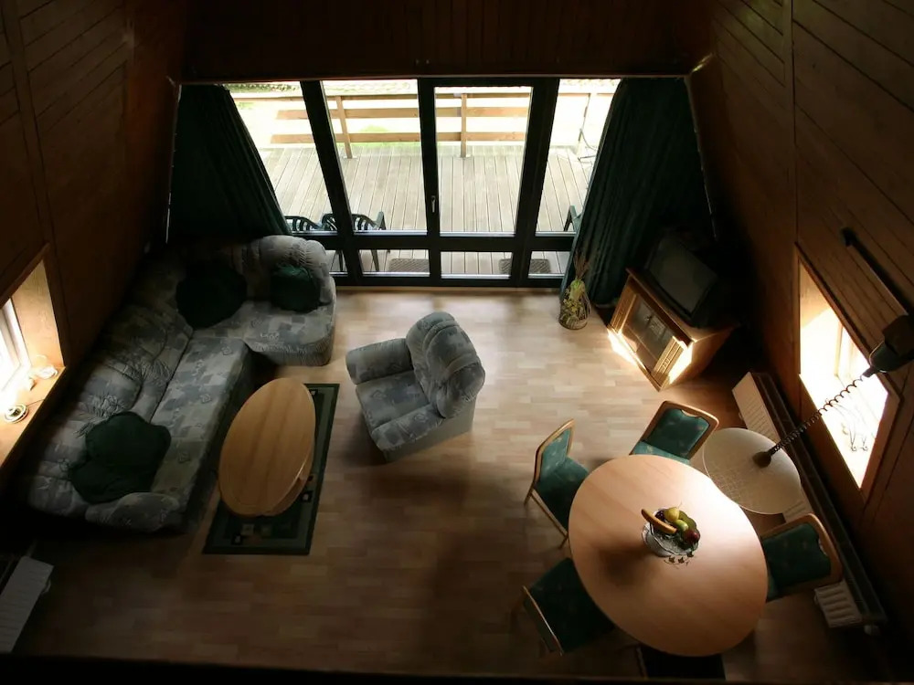Wooden chalet with oven, in Oberharz near a lake