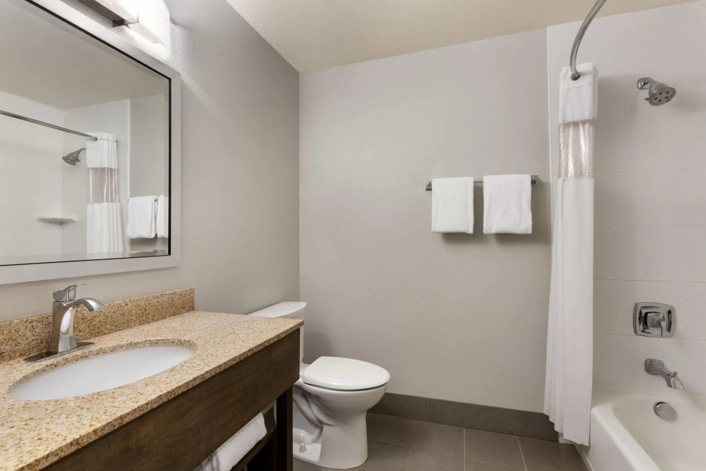 La Quinta by Wyndham Fairbanks Airport