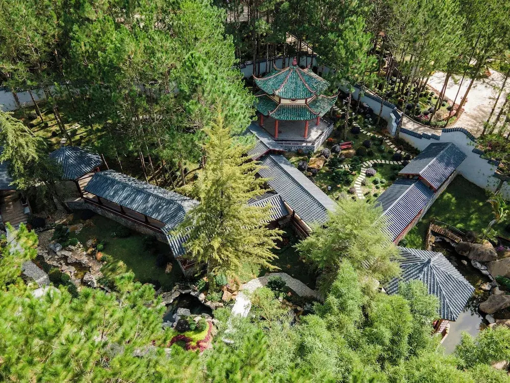 Rung Thong Nui Voi Villa & Resort