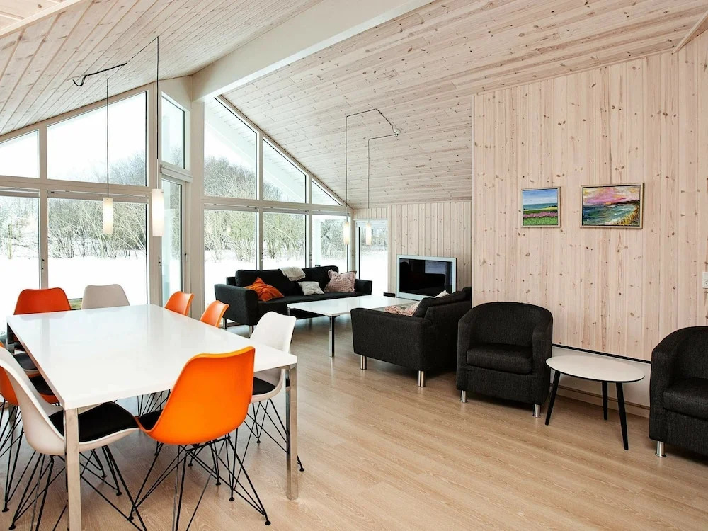 Serene Holiday Home in Dannemare With Indoor Whirlpool