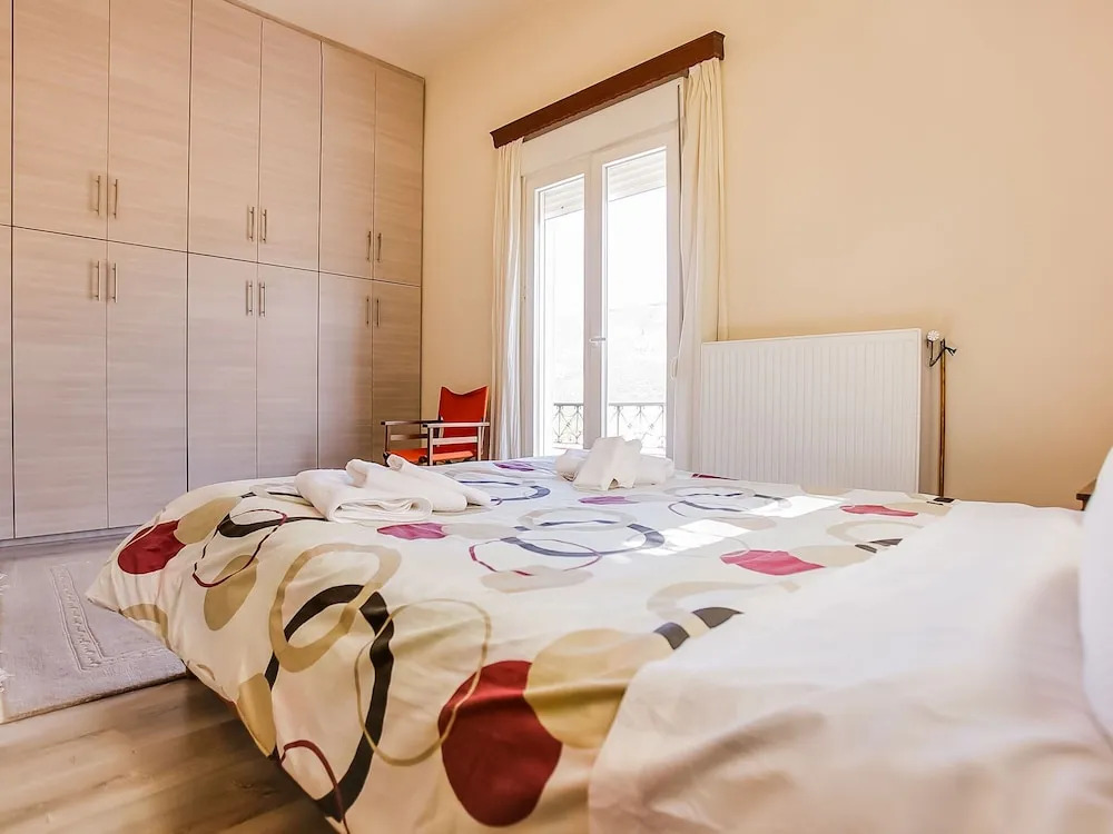 Homely Holiday Home in Sernikaki with Balcony