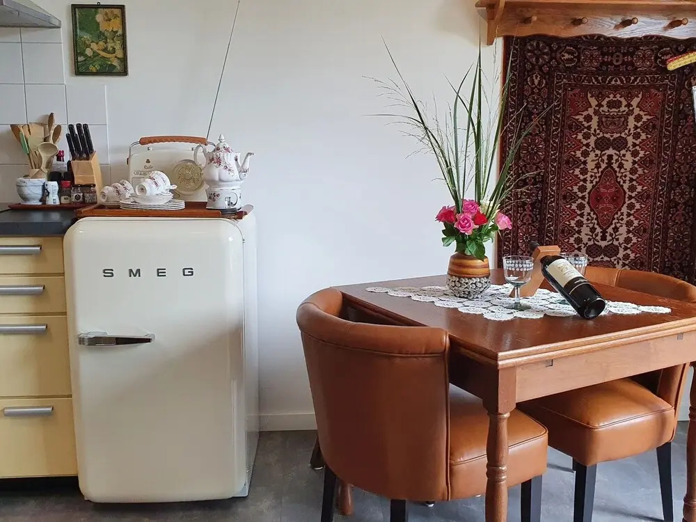 Stylish Holiday Home Near Sea