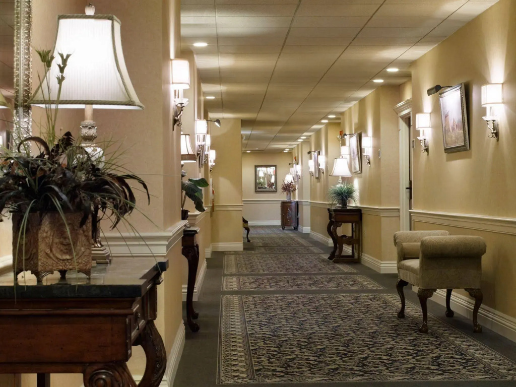 AmishView Inn & Suites