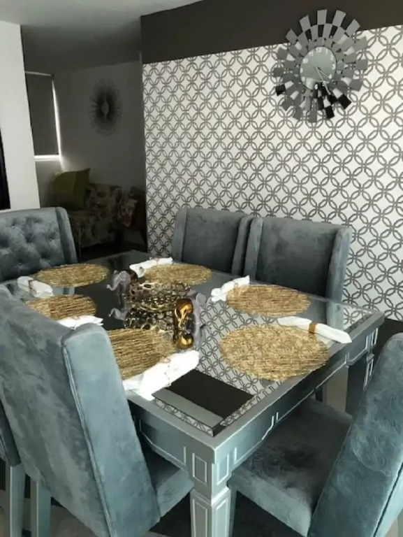 Tivoli 3 Bedroom Apartment, Near Buenavista.