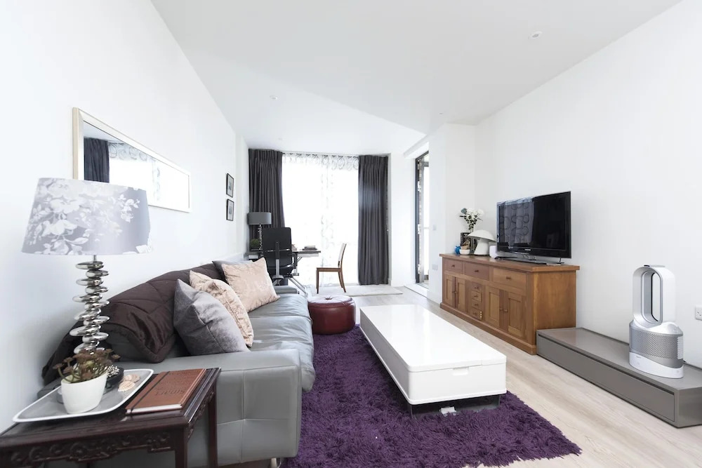 Modern 1Br Flat Near Canary Wharf