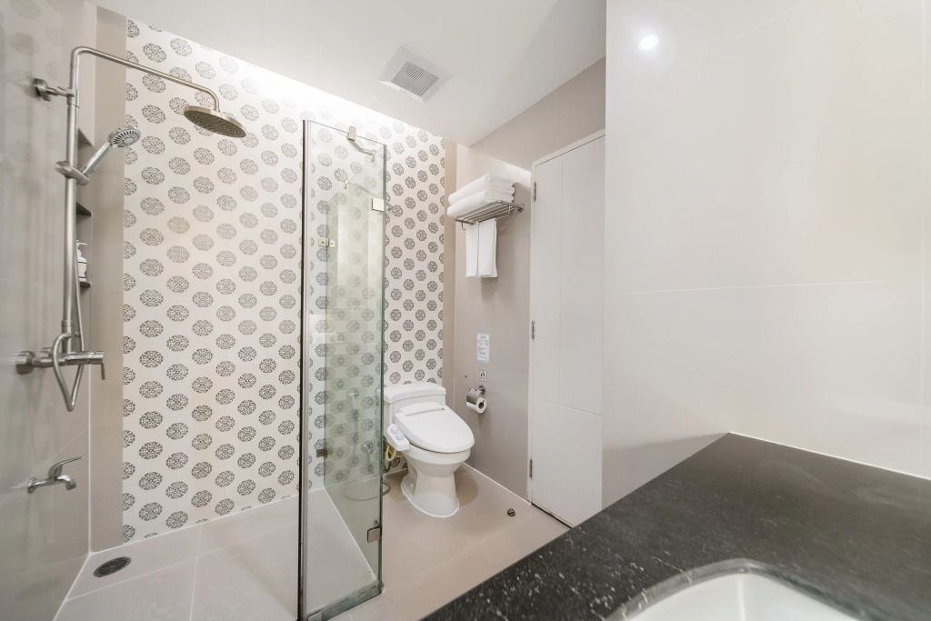 Altera Hotel and Residence by At Mind