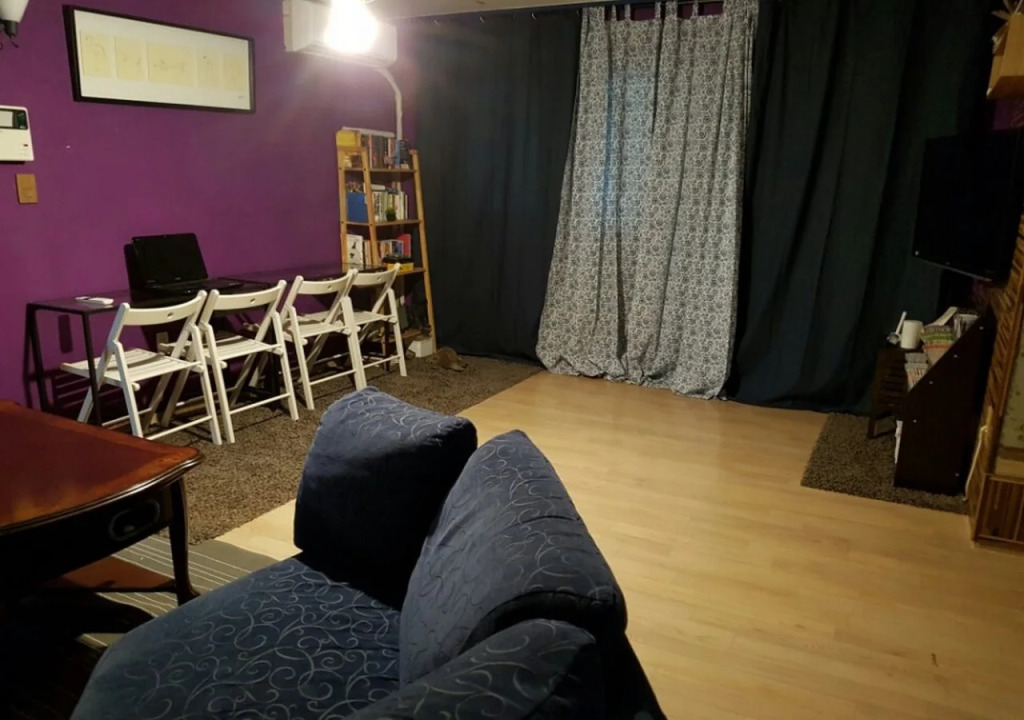 Dustin Guesthouse - Hostel