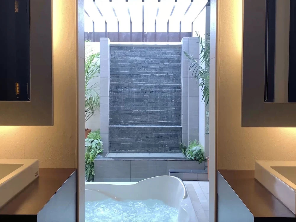 Hotel Asia - Adults Only