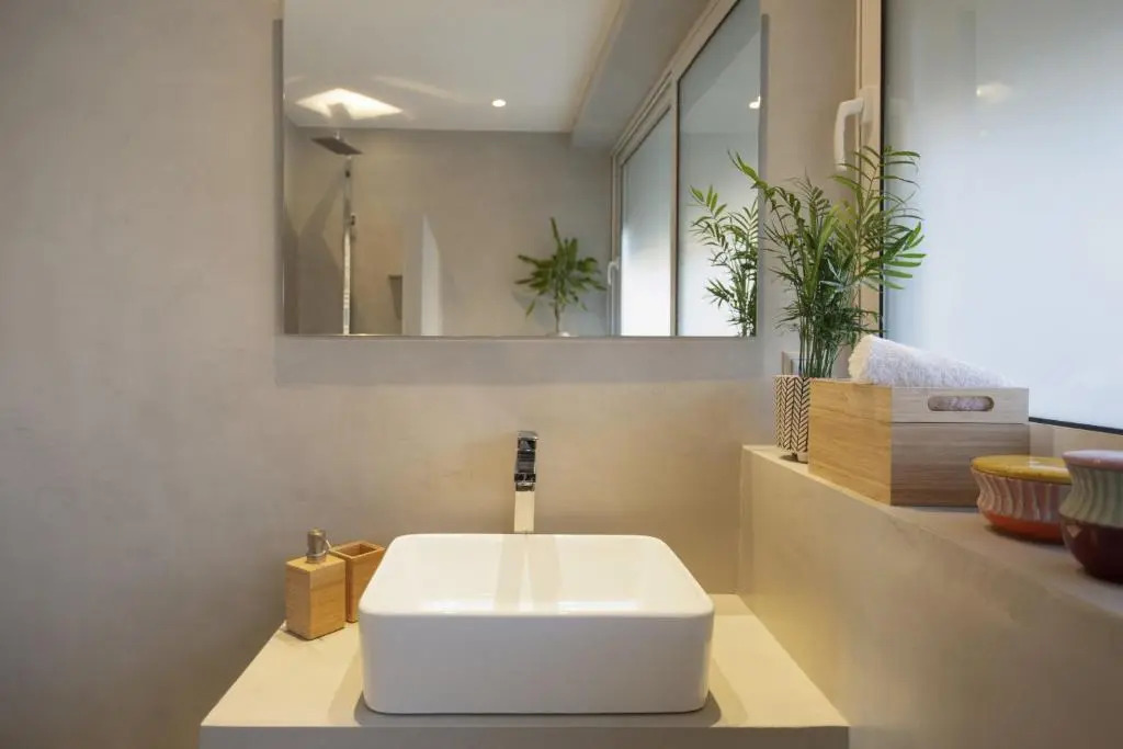 Acropolis Apartments