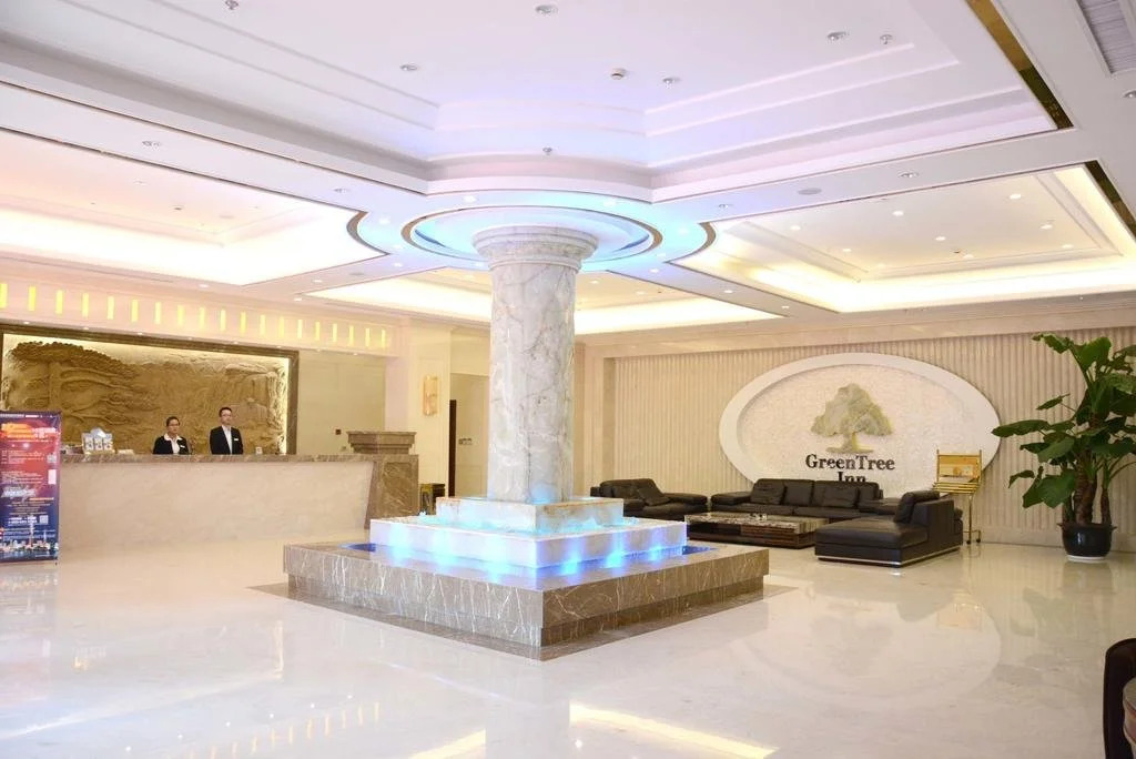 GreenTree Inn JiangSu WuXi YiXing East LongTan Road DongJiu Business Hotel