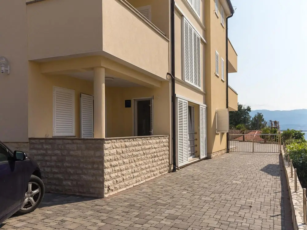 Apartments Josip