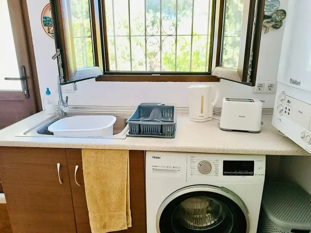 Moraira Escape With Private Pool, 1 Bed, Sleeps 2