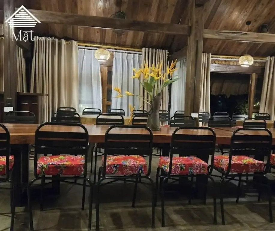 Mật Retreat