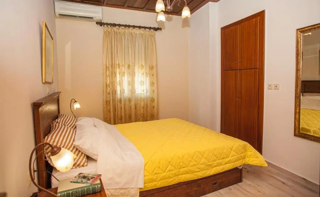 Argyro House I