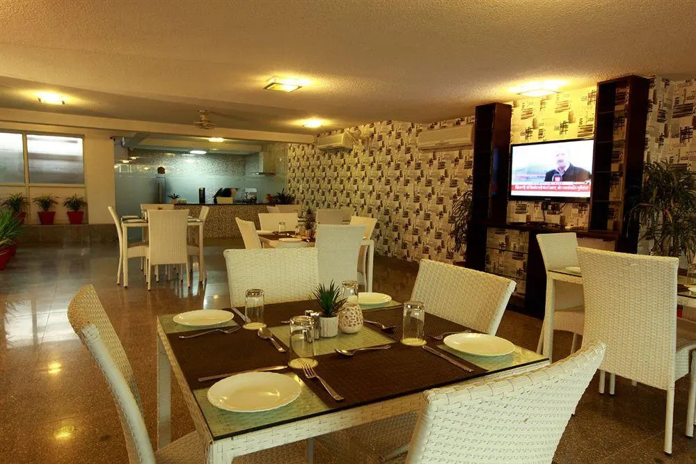 Jasola Suites And Apartments