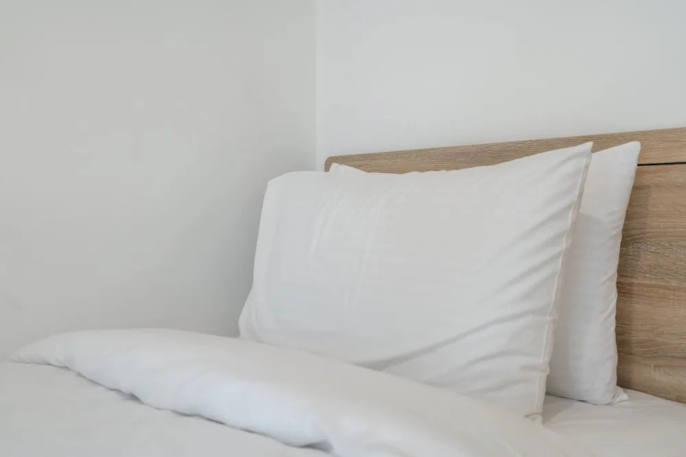 Free housekeeping visits during your stay - StayShort - Stylish, Minimalist 2-Bedroom in Jumeirah Village Circle