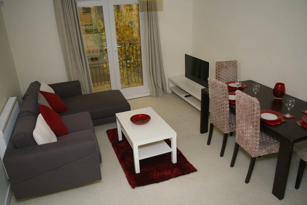 Blackburn Lodge 2-Bedroom Flat