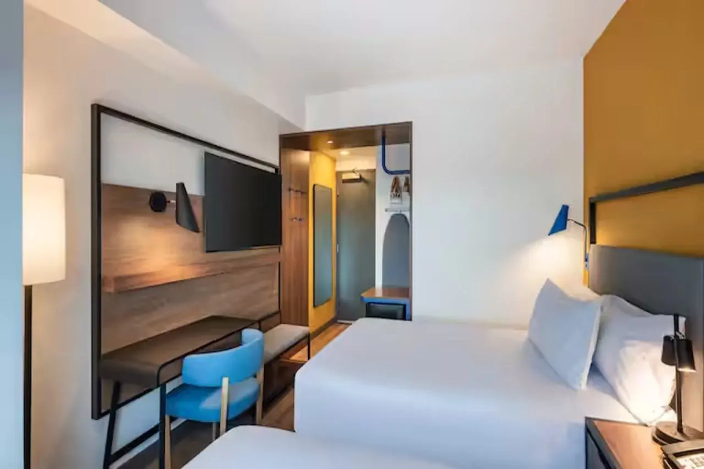 Tru By Hilton Cali Sur