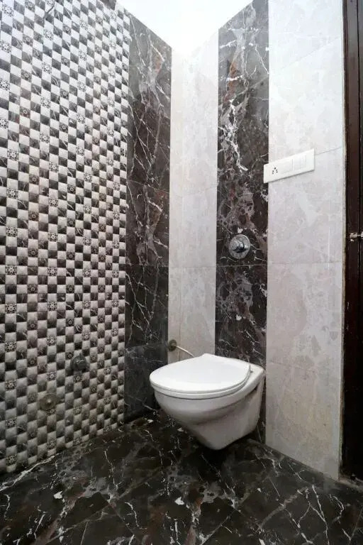 Hotel Temple Tower By OYO Rooms