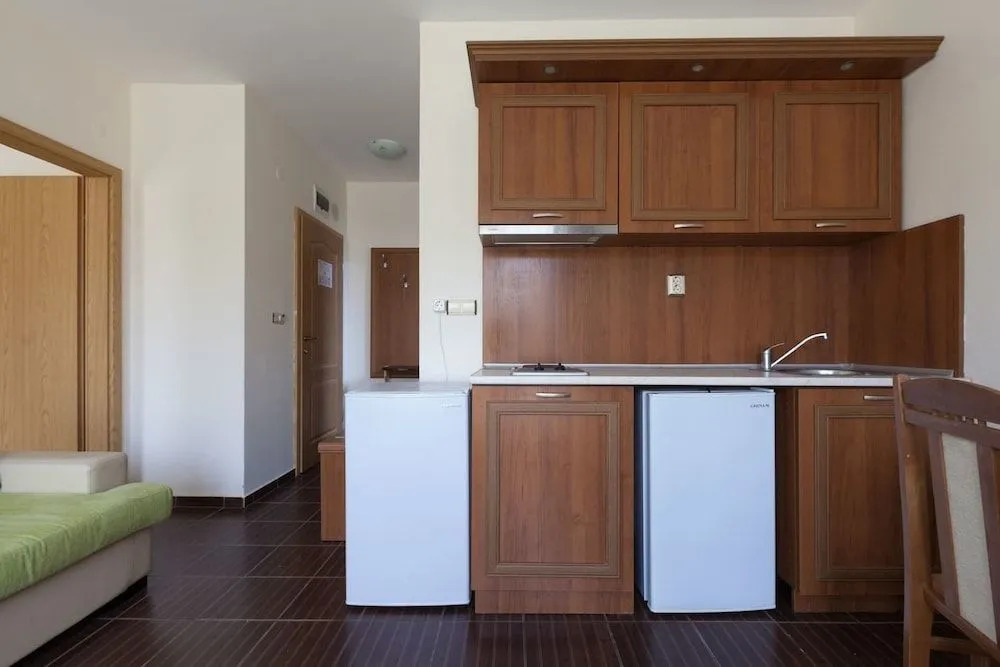 One Bedroom Apartment with Large Balcony