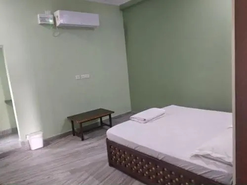Ganpati hotel & restro