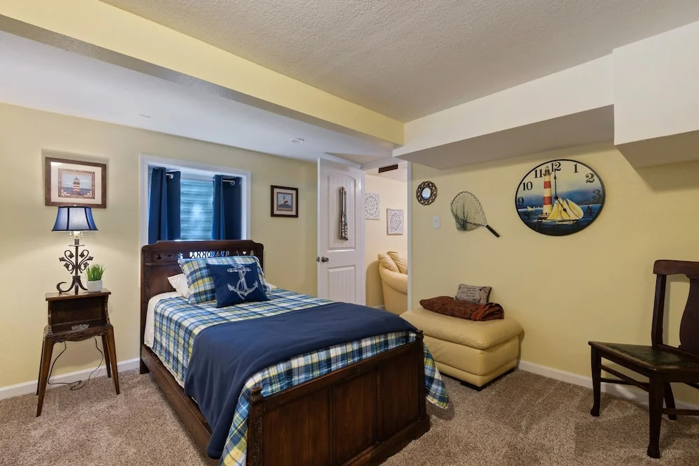 The Ivy - 5 Br Home