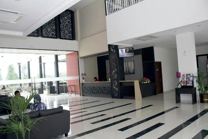 Padjadjaran Suites Resort and Convention Hotel