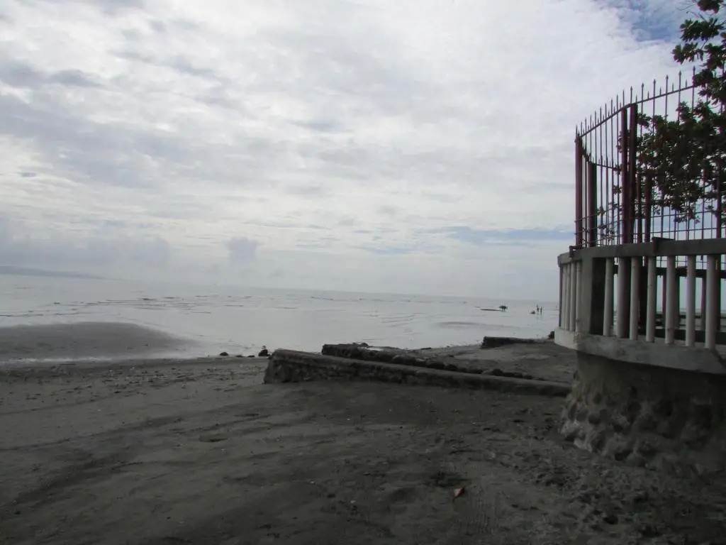 Felipa Beach Residence - Ilang Ilang