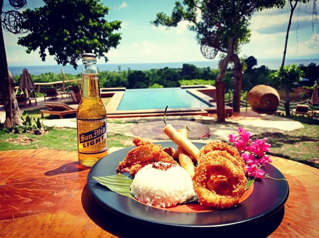 Nakabalo Guesthouse & Restaurant