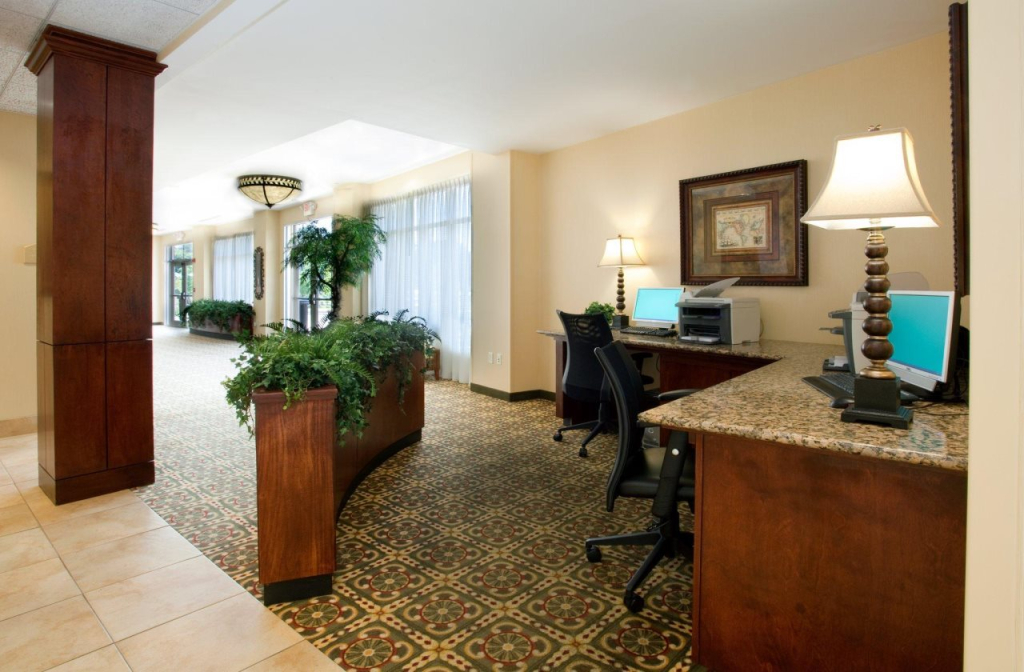 Holiday Inn Raleigh Durham Airport by IHG