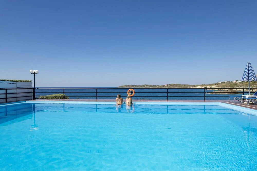 Lena Beach Hotel