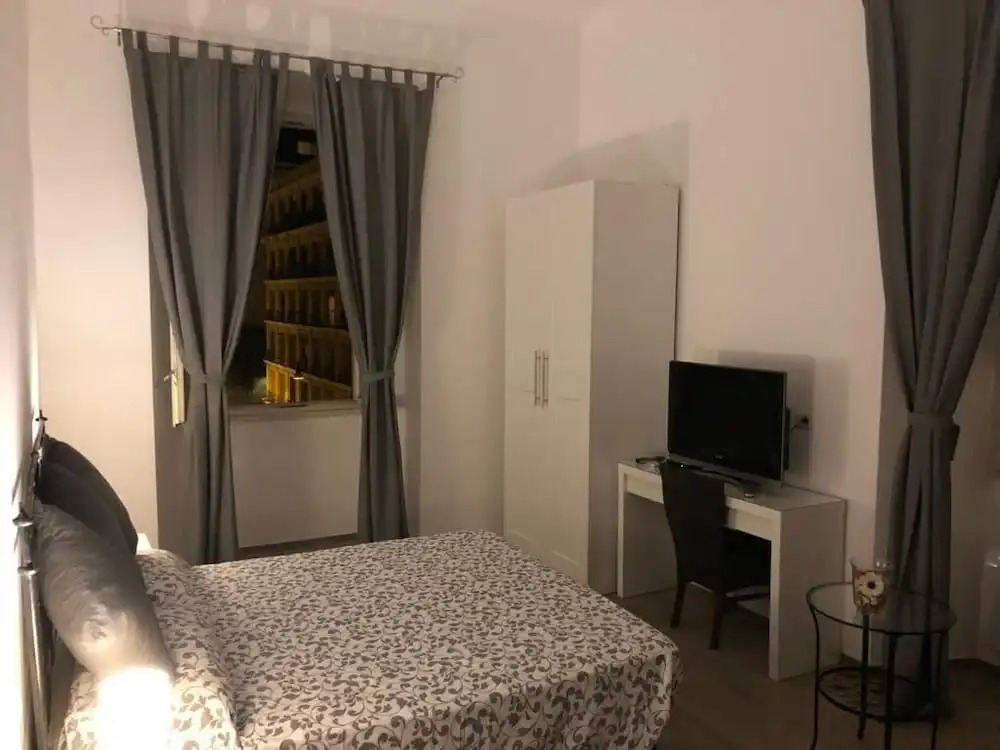 White King Rooms