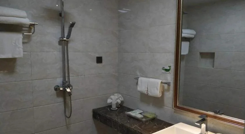 Donghu Mingzhu Hotel