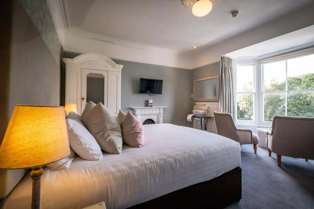 Ambleside Townhouse