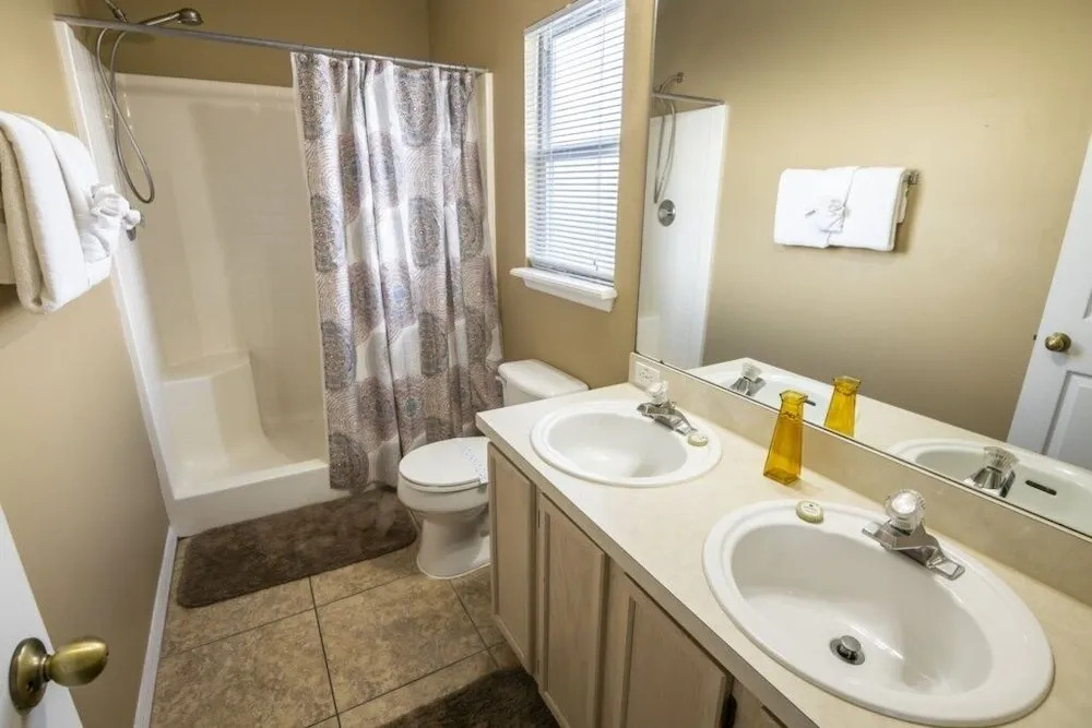 Majestic Clear Creek House 5 Bedroom Home