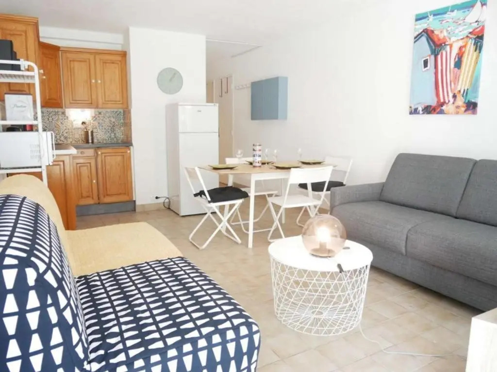 Appartement Carnac, 2 Pièces, 4 Personnes - Fr-1-477-152