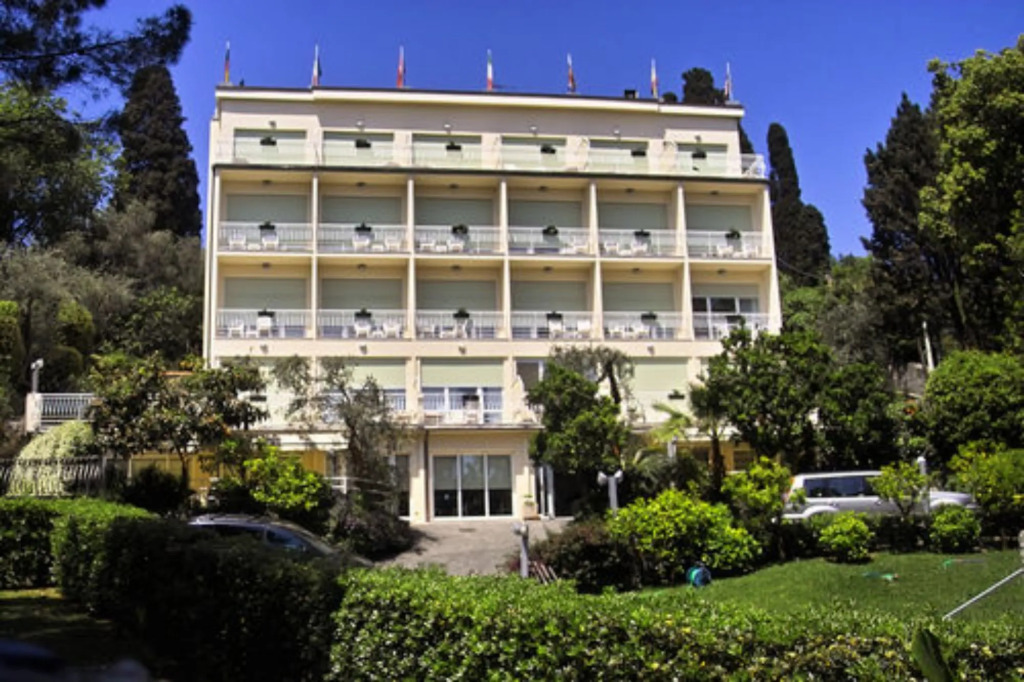 Hotel LApprodo