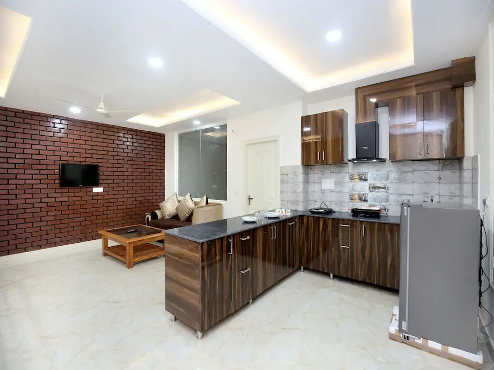OYO 13769 Home Spacious 3BHK Kasauli