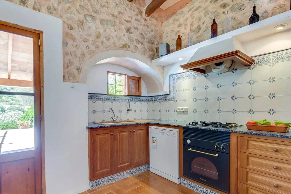 Villa With 4 Bedrooms in Illes Balears, With Private Pool, Enclosed Garden and Wifi Near the Beach