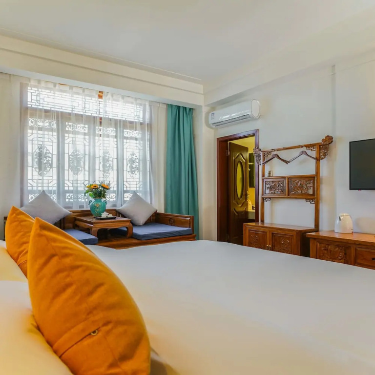 Floral Hotel Mi Yu Inn Lijiang