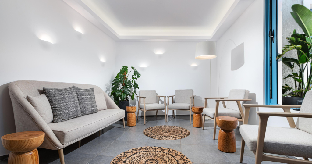 Acroterra Rosa Luxury Suites & Spa
