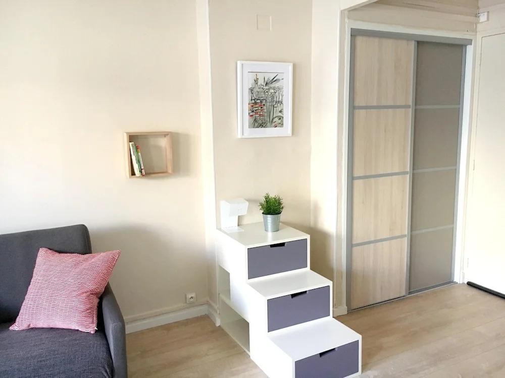 Studio in Marseille, With Furnished Balcony and Wifi - 2 km From the B