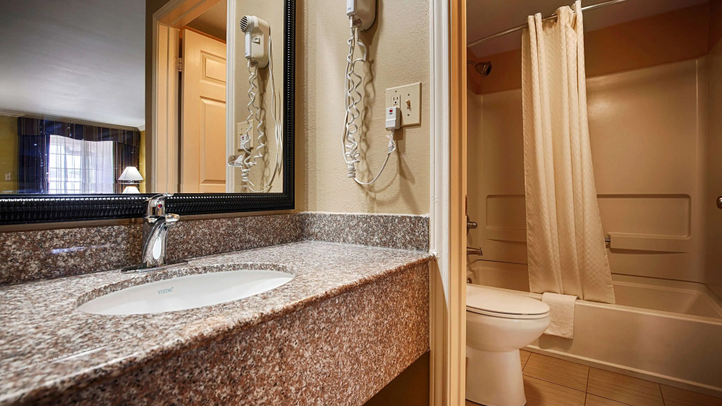 Best Western Paradise Inn