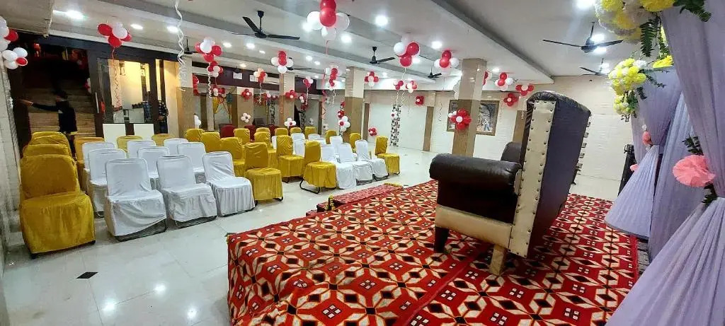A P Palace Hotel