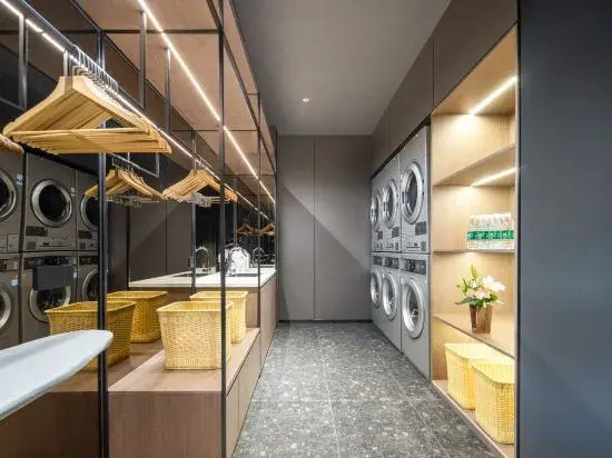Atour Hotel Changzhou Xinbei Xuejia