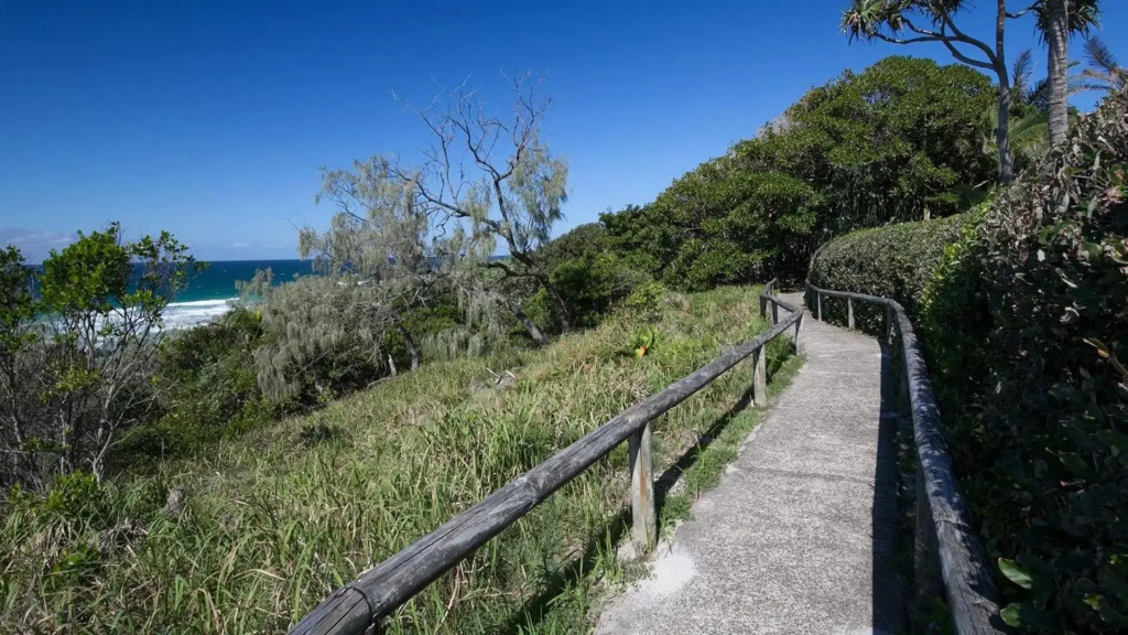 Belmore Terrace Perfect Pad Just 100 metres to the beach